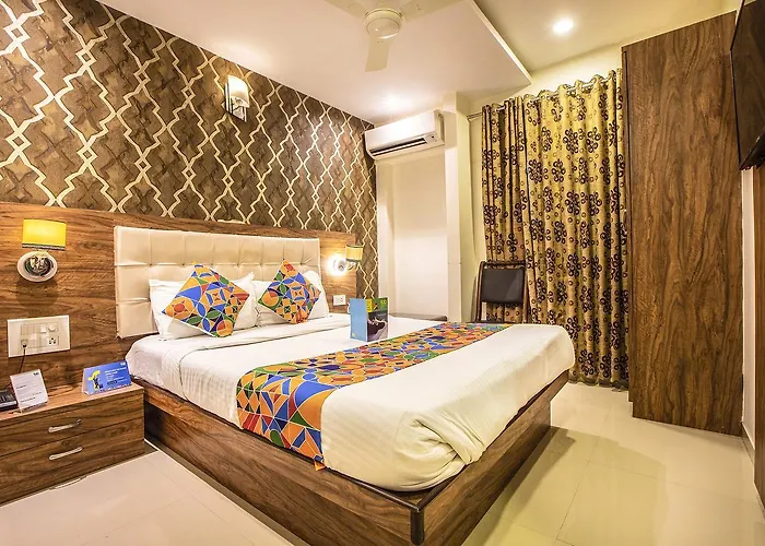 Hygienic Hotel Liberty Plaza Mumbai